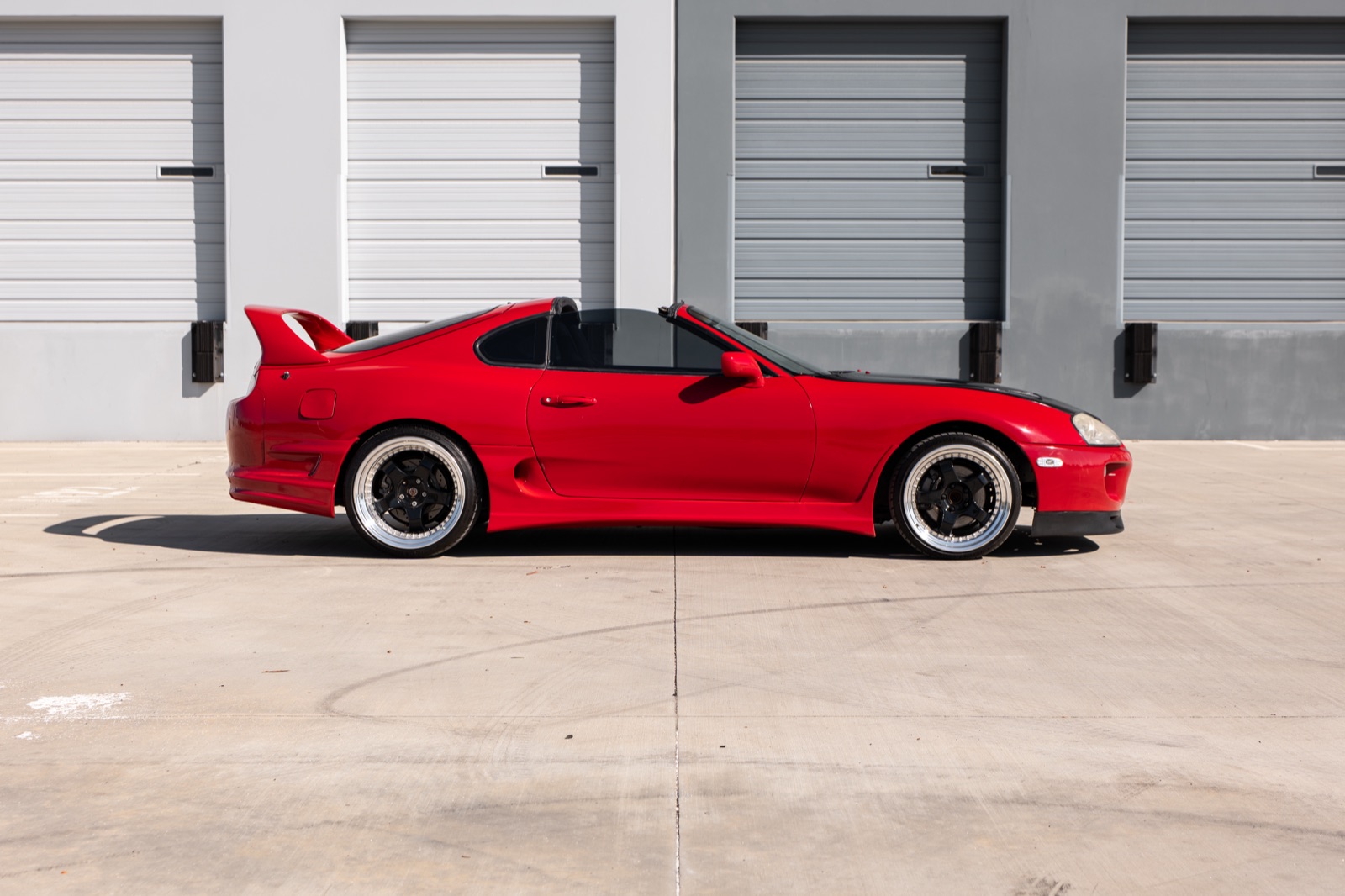 Toyota Supra, photograph 4 of 26