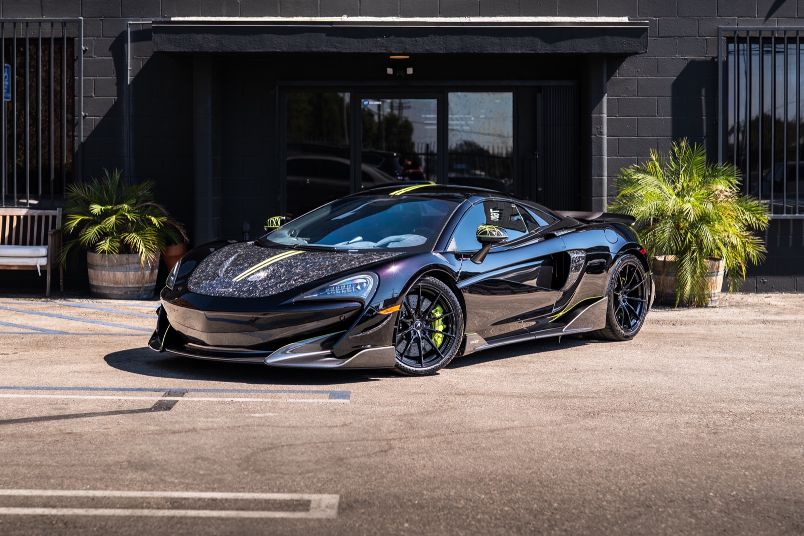 McLaren 600LT Spider, Black
